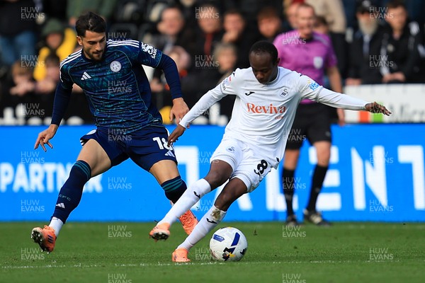 041025 - Swansea City v Leicester City - Sky Bet Championship - Malick Yalcouyé of Swansea City