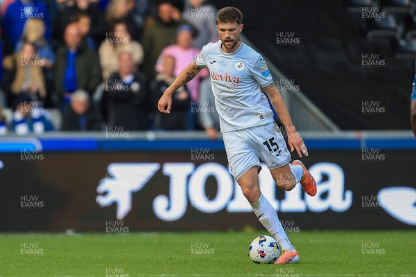 041025 - Swansea City v Leicester City - Sky Bet Championship - Cameron Burgess of Swansea City