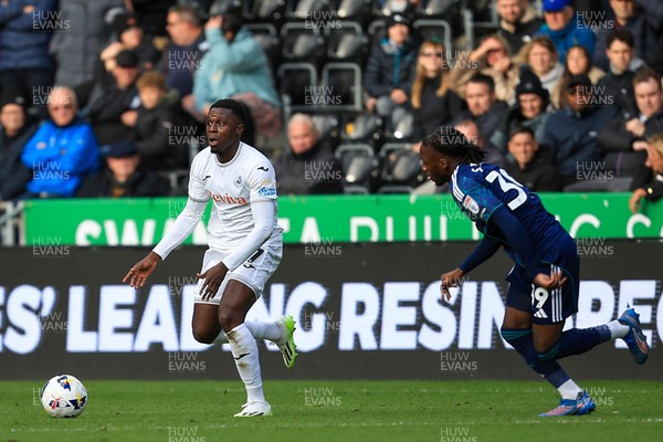 041025 - Swansea City v Leicester City - Sky Bet Championship - Zeidane Inoussa of Swansea City