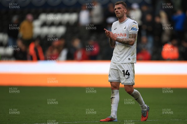 041025 - Swansea City v Leicester City - Sky Bet Championship - Josh Tymon of Swansea City claps fans after the game