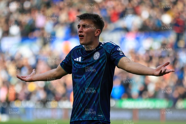 041025 - Swansea City v Leicester City - Sky Bet Championship - Luke Thomas of Leicester City