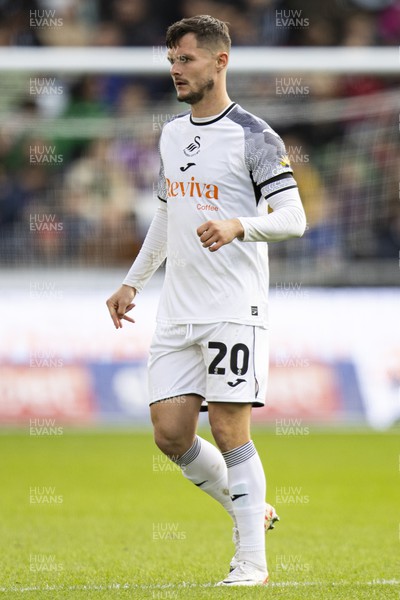 211023 - Swansea City v Leicester City - Sky Bet Championship - Liam Cullen of Swansea City in action