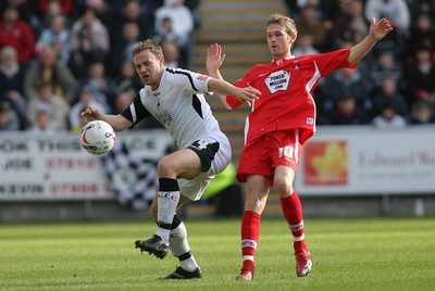 Swansea City v Leyton Orient 030307