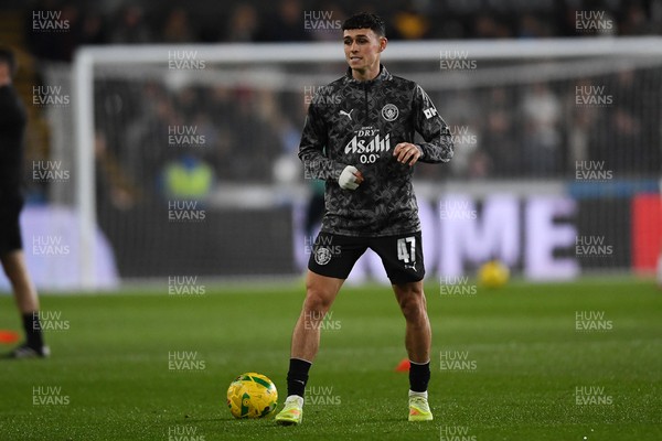 291025 - Swansea City v Manchester City - Carabao Cup Round 4 - Phil Foden of Manchester City