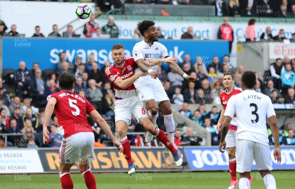 020417 - Swansea City v Middlesbrough, Premier League - Leroy Fer of Swansea City looks to head at goal