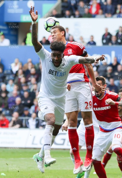 020417 - Swansea City v Middlesbrough, Premier League - Leroy Fer of Swansea City and Rudy Gestede of Middlesbrough compete for the ball