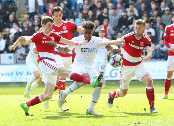 020417 - Swansea City v Middlesbrough, Premier League - Leroy Fer of Swansea City is denied a clear shot at goal