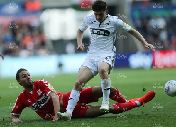 060419 - Swansea City v Middlesbrough, Premier League - Daniel James of Swansea City is challenged by Ryan Shotton of Middlesbrough
