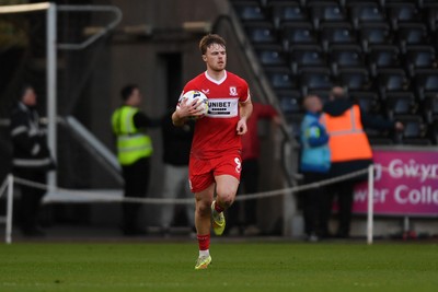 060426 - Swansea City v Middlesbrough - Sky Bet Championship - Tommy Conway of Middlesbrough scores from the penalty spot to equalise the game