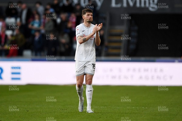 060426 - Swansea City v Middlesbrough - Sky Bet Championship - Cameron Burgess of Swansea City t full time
