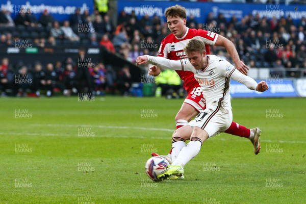 080325 - Swansea City v Middlesbrough - Sky Bet Championship - Ollie Cooper of Swansea City shoots at goal