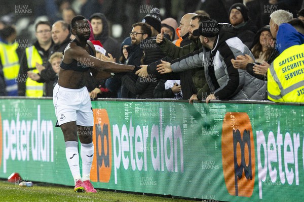 161223 - Swansea City v Middlesbrough - Sky Bet Championship - Yannick Bolasie of Swansea City at full time