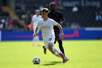 270925 - Swansea City v Millwall - Sky Bet Championship - Ethan Galbraith of Swansea City
