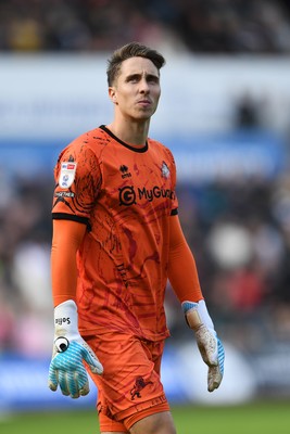 270925 - Swansea City v Millwall - Sky Bet Championship - Steven Benda of Millwall