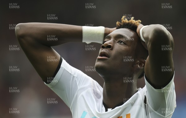 100917 - Swansea City v Newcastle United, Premier League - Tammy Abraham of Swansea City reacts after he beats Newcastle United goalkeeper Rob Elliot but fails to put the ball into the net