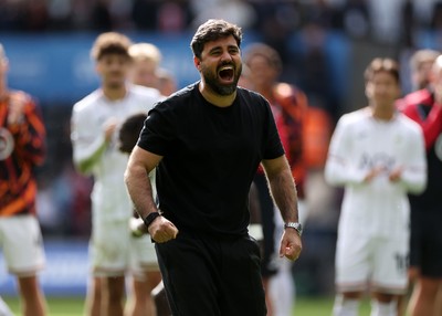 101026 - Swansea City v Norwich City - SkyBet Championship - Swansea City Manager Vitor Matos celebrates with fans at full time