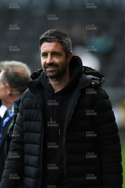 251025 - Swansea City v Norwich City - Sky Bet Championship - Alan Sheehan, Swansea City Manager