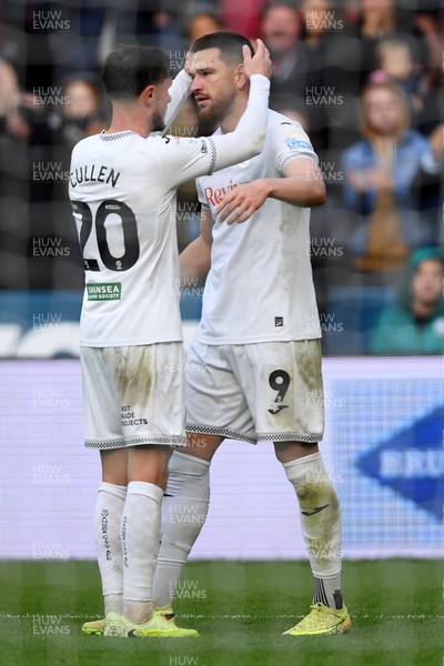 251025 - Swansea City v Norwich City - Sky Bet Championship - Zan Vipotnik of Swansea City celebrates scoring a goal with team mates