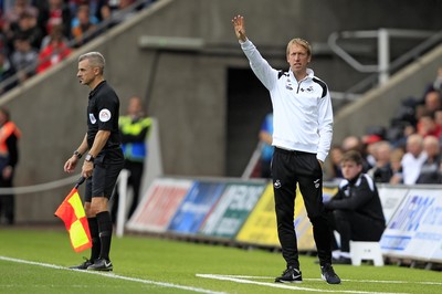 150918- Swansea City v Nottingham Forest, EFL Championship - Swansea City Manager Graham Potter during the match