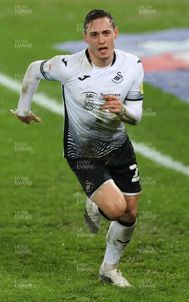 170221 - Swansea City v Nottingham Forest - SkyBet Championship - Connor Roberts of Swansea City celebrates scoring a goal