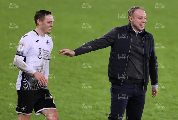 170221 - Swansea City v Nottingham Forest - SkyBet Championship - Swansea City Manager Steve Cooper celebrates with Connor Roberts of Swansea City at full time