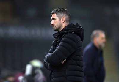 170925 - Swansea City v Nottingham Forest - Carabao Cup - Swansea City Manager Alan Sheehan 