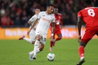 170925 - Swansea City v Nottingham Forest - Carabao Cup - Ronald of Swansea City 