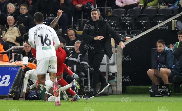 170925 - Swansea City v Nottingham Forest - Carabao Cup - Swansea City Manager Alan Sheehan 