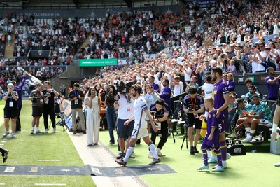 030525 - Swansea City v Oxford United - SkyBet Championship - Joe Allen of Swansea City walks out onto the pitch for his final game