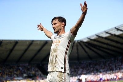 030525 - Swansea City v Oxford United - SkyBet Championship - Liam Cullen of Swansea City celebrates scoring a goal