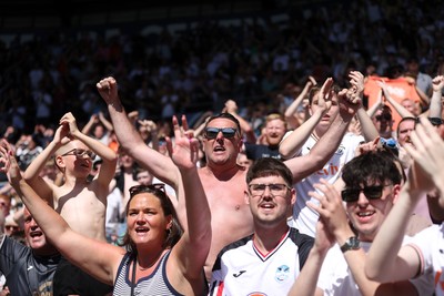 030525 - Swansea City v Oxford United - SkyBet Championship - Swansea fans in the sunshine