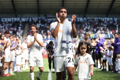 030525 - Swansea City v Oxford United - SkyBet Championship - Kyle Naughton of Swansea City thanks his team mates and supporters on his final game of his career