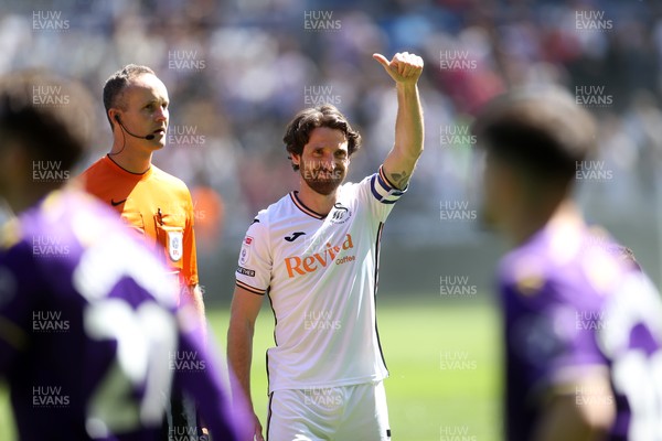 030525 - Swansea City v Oxford United - SkyBet Championship - Joe Allen of Swansea City walks out onto the pitch for his final game