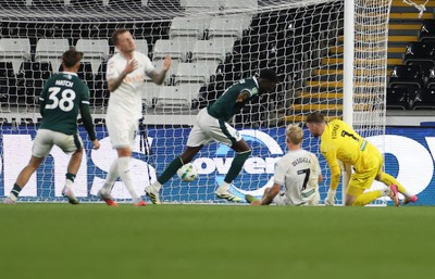 260825 - Swansea City v Plymouth Argyle - Carabao Cup - 