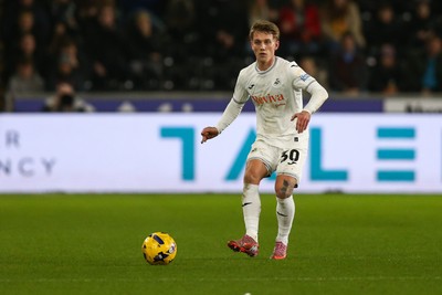 091225 - Swansea City v Portsmouth - Sky Bet Championship - Ethan Galbraith of Swansea City
