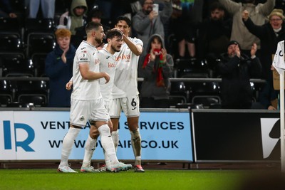 091225 - Swansea City v Portsmouth - Sky Bet Championship - Liam Cullen of Swansea City celebrates after scoring a goal