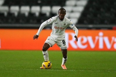 091225 - Swansea City v Portsmouth - Sky Bet Championship - Malick Yalcouyé of Swansea City
