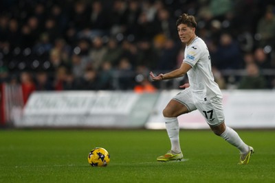 091225 - Swansea City v Portsmouth - Sky Bet Championship - Goncalo Franco of Swansea City
