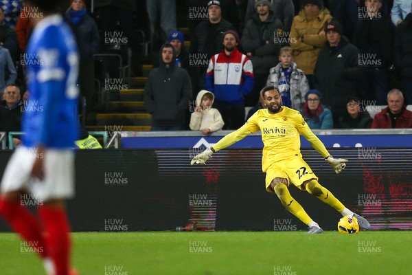 091225 - Swansea City v Portsmouth - Sky Bet Championship - Lawrence Vigouroux of Swansea City clears