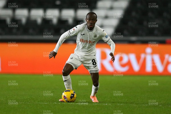 091225 - Swansea City v Portsmouth - Sky Bet Championship - Malick Yalcouyé of Swansea City