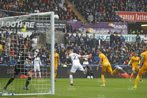 110818 - Swansea City v Preston North End, EFL Championship - Jay Fulton of Swansea City (centre) scores his side's first goal