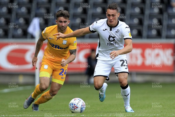 170819 - Swansea City v Preston North End, Sky Bet Championship - Connor Roberts of Swansea City (right) in action with Sean Maguire of Preston North End