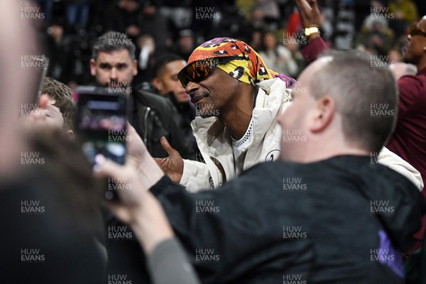 240226 - Swansea City v Preston North End - Sky Bet Championship - Snoop Dogg walks around the pitch before the game