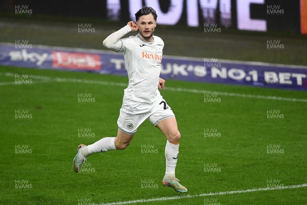 240226 - Swansea City v Preston North End - Sky Bet Championship - Liam Cullen of Swansea City celebrates scoring a goal to equalise the game late on
