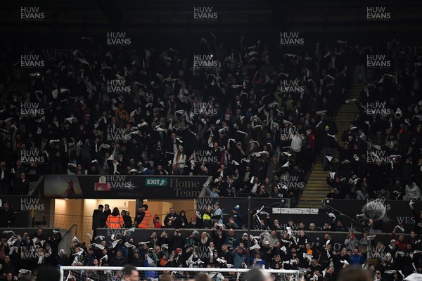 240226 - Swansea City v Preston North End - Sky Bet Championship - Snoop Dogg walks around the pitch before the game