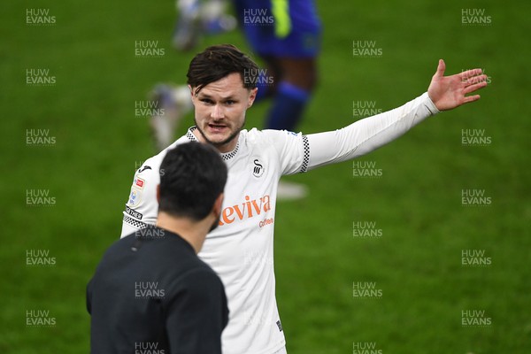 240226 - Swansea City v Preston North End - Sky Bet Championship - Liam Cullen of Swansea City gestures to Vitor Matos, Swansea Head Coach