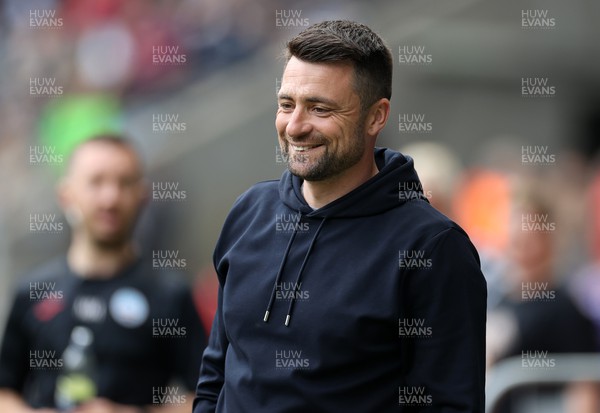 070522 - Swansea City v Queens Park Rangers - SkyBet Championship -  Swansea City Manager Russell Martin