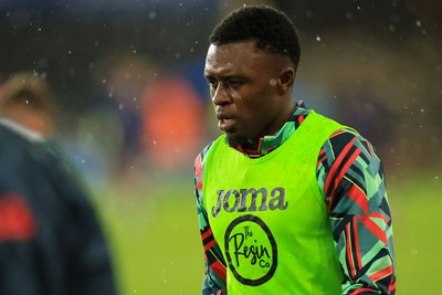 221025 - Swansea City v Queens Park Rangers - Sky Bet Championship - Zeidane Inoussa of Swansea City warming up before game