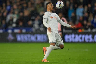 221025 - Swansea City v Queens Park Rangers - Sky Bet Championship - Adam Idah of Swansea City 