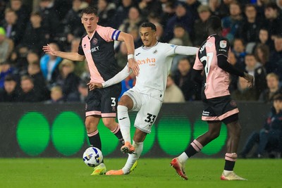 221025 - Swansea City v Queens Park Rangers - Sky Bet Championship - Adam Idah of Swansea City 